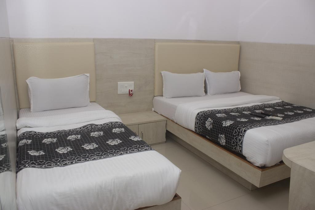 Hotel Kf Residency Bombaj Zewnętrze zdjęcie