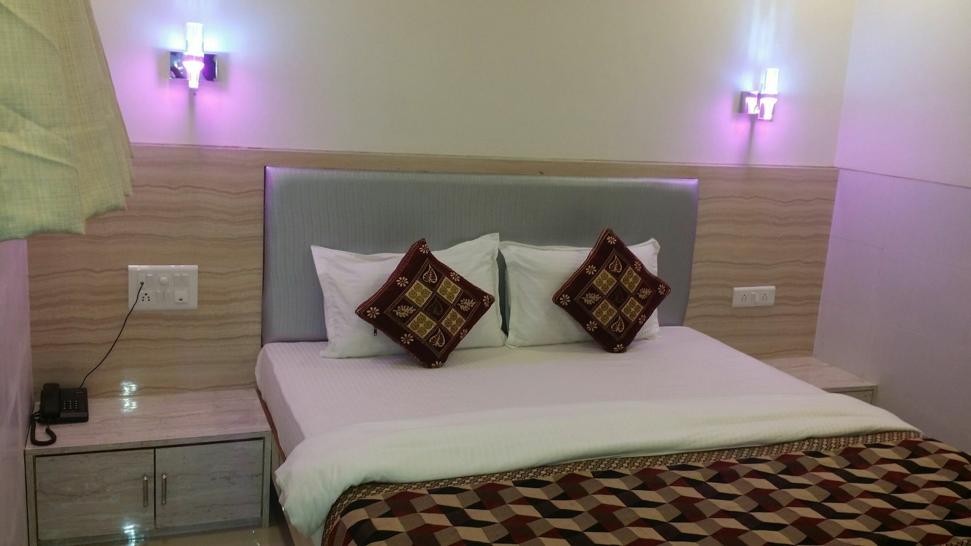 Hotel Kf Residency Bombaj Zewnętrze zdjęcie