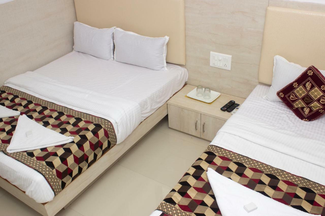 Hotel Kf Residency Bombaj Zewnętrze zdjęcie