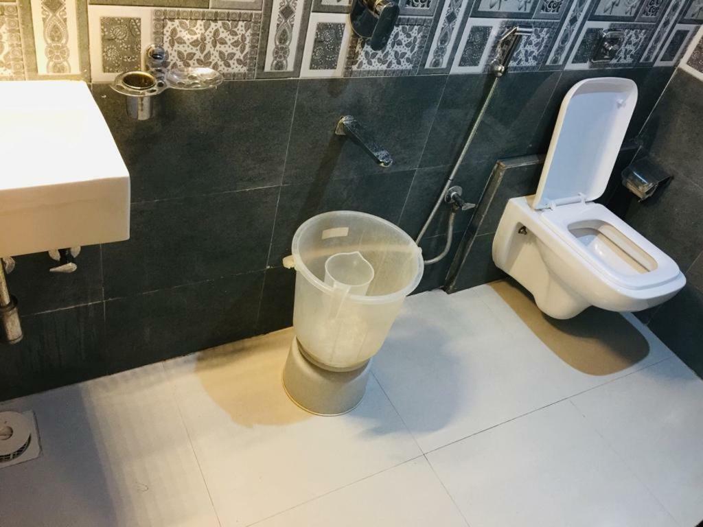 Hotel Kf Residency Bombaj Zewnętrze zdjęcie