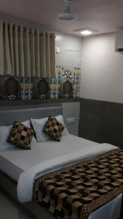 Hotel Kf Residency Bombaj Zewnętrze zdjęcie